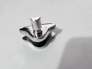 CUARTO DE LUZ VENTANA MGB GT qtr GT SE DISCUTE AQUÍ 37h2975 mango soporte - Imagen 1 de 6