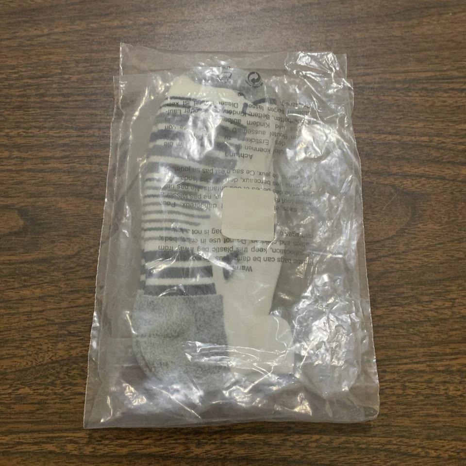 ASICS Women’s Hex Single Tab Socks Sz. M NEW White - Image 1 of 2