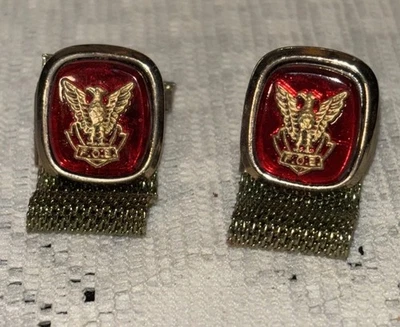 Gemelos envolventes vintage FOE Eagles para hombre envolturas de malla en tono dorado grabados rojos Foto 1 de 4