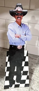 Richard Petty 15 Inch DCS Die Cut Standup 43 King NASCAR Racing - Picture 1 of 8