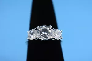 3-Stone Statement Ring with Round Stones by AVON - Size 7 - NEW NO Box - Picture 1 of 3