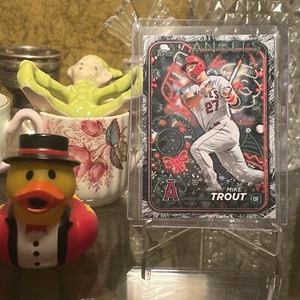 2024 Topps Holiday - Holiday Tree #H27 Mike Trout - Picture 1 of 2