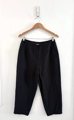 Women’s Laura Ashley Black Silk Linen Blend Cropped Lined Pants Size 8 - Image 1 of 4