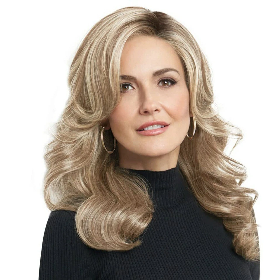 Raquel Welch RL1621 SS SAND Stroke of Genius Long, Average Cap New In Box - Image 1 of 4