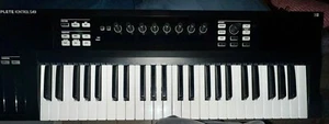 Native Instruments Komplete Kontrol S49 MK1 MIDI Keyboard Controller - Picture 1 of 3