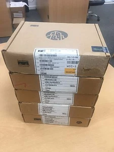 Cisco WIC-1B-S/T-V3 Restposten Brandneu Bündel X5 Einheiten 45 Tage Garantie - Bild 1 von 2