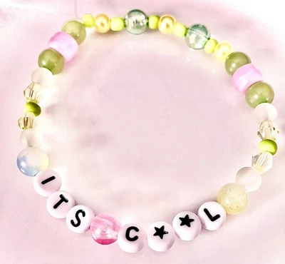 Pulsera Amistad Chappel Roan Buena Suerte Bebé Foto 1 de 2