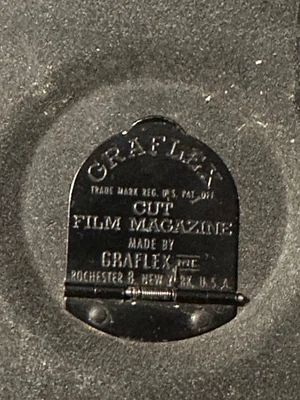 Graflex Cut Film Magazine, 4”x5” with 12 Septums Vintage In Good Shape  - Image 1 of 4