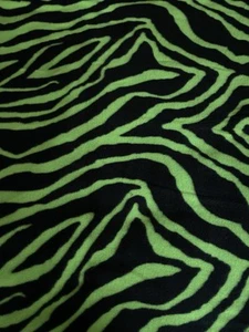 Fleece Fabric 2 Yard Piece Tiger Stripe Green Tie Blankets Crafts Animal Print - Picture 1 of 1