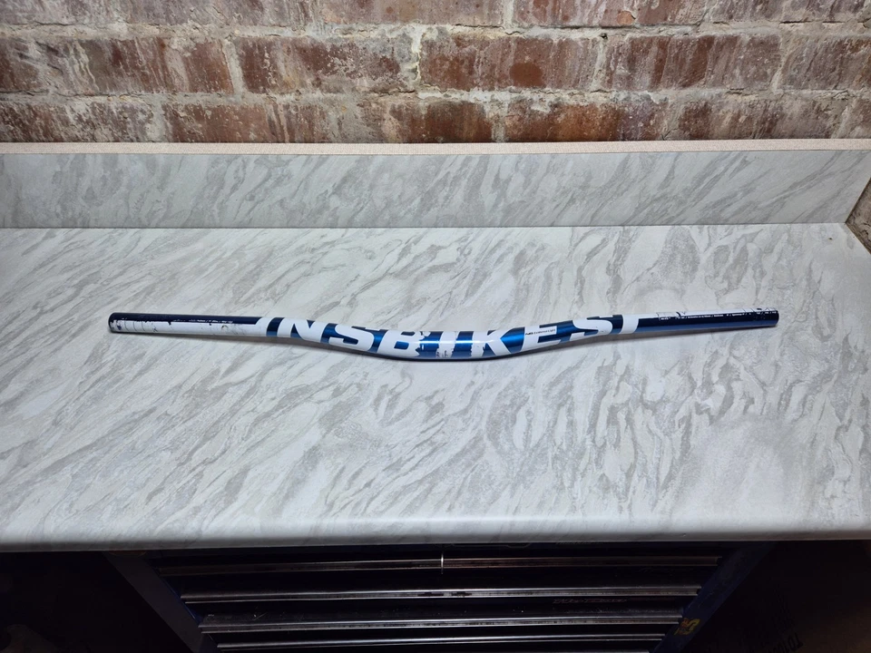 NS Bikes Evidence Light Manillar 31,8 mm MTB Riser Bar 770 mm Ancho Azul 7075 DJ Foto 1 de 4