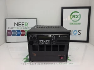 Motorola XPR 4550 AAM27QNH9LA1AN w/Samlex SEC 1223 Power supply - Picture 1 of 5