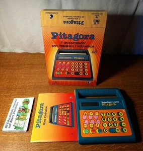 PITAGORA CLEMENTONI TEXAS INSTRUMENTS NO GLILLO PARLANTE MIB 80'S RARE VINTAGE  - Imagen 1 de 10