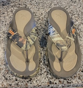 mens camo croc flip flops