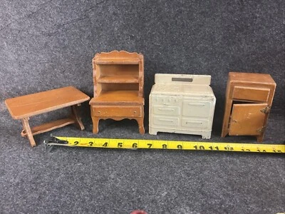 Mueble de cocina de madera para casa de muñecas vintage mesa de cocina gabinete de estufa de metal Foto 1 de 4