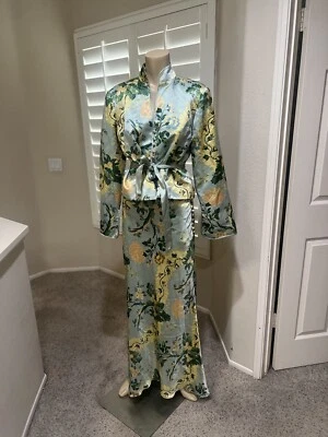 Conjunto de jaqueta saia cintura alta estampa floral jacquard seda rara JS Collections - Imagem 1 de 4