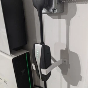 Wall Mount Extension for Tesla Mobile Charger - Picture 1 of 5