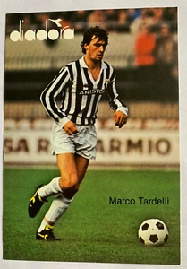 Marco Tardelli autografo su cartolina Diadora con maglia Juventus - Picture 1 of 2