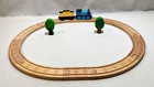 Thomas and Friends Wooden Oval Railway Set w/ Talking Thomas Fisher-Price #Y5144