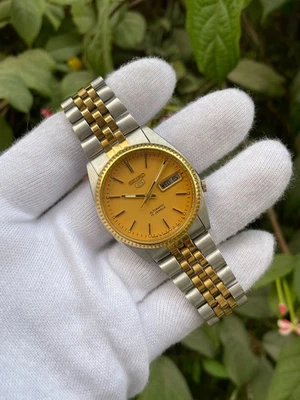 复古精工 5 自动 7009-3110 SNXJ-92 双色凹槽表圈男士腕表 — 第 1/4 张图片