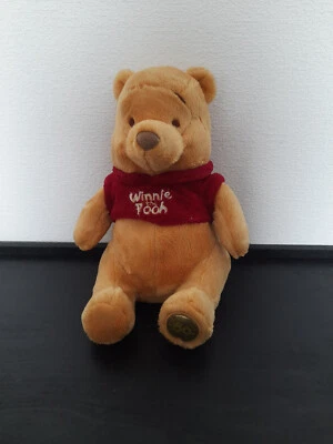 Winnie Pooh 80 Jahre Jubiläum Limitiert Disney sitzend ca. 25 cm Plüsch Sammler - Bild 1 von 4
