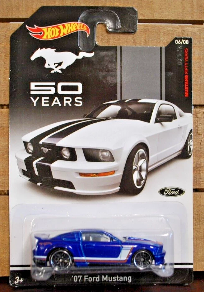Ford Mustang GT 5.0 2007 auto fundido a presión Hot Wheels 1/64 azul personalizado © edición 2013 Foto 1 de 1