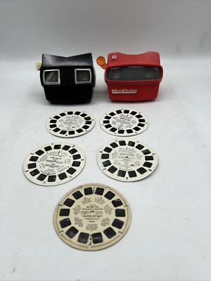 Vintage View Masters with Assorted Slides Sesame Street/ W. Tell - Image 1 of 4