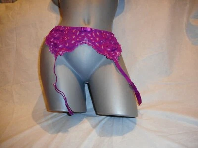 Frederick's Of Hollywood FUSCIA  Lace Garter Belt Size SMALL/MEDIUM - Image 1 of 4