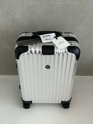 RIMOWA x Moncler REFLECTION Multiwheel Cabin Trolley I Full-Set incl. Invoice - Bild 1 von 4