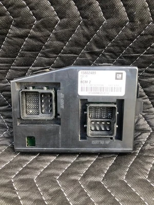 Módulo de control de carrocería Chevy Colorado GMC Canyon BCM 2005-2006 15802489 Foto 1 de 4