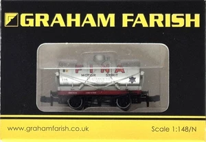 Graham Farish 373-678A 14 Ton Tank Wagon 135 in FINA Motor Spirit Silver Livery - Picture 1 of 2