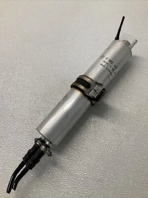 AQ19334 2002-2005 BMW 745LI FUEL FILTER PRESSURE REGULATOR (7 503 413) OEM - Image 1 of 4