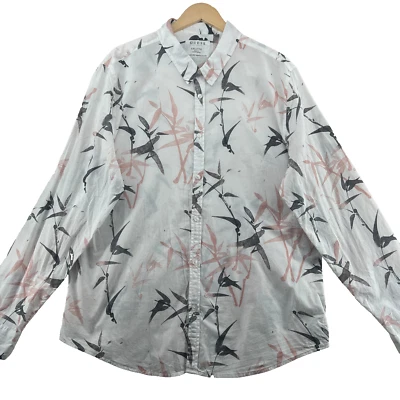 Guess Slim Fit  Men's Size XXL White Floral Cotton Long Sleeve Casual Shirt - Image 1 of 4