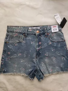 New Celebrity Pink Jean Shorts Sz 9 / 29 Blue Floral The Doll Raw Hem High Rise - Picture 1 of 8