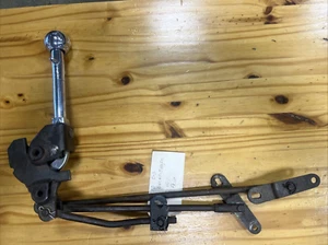 1969-76 Corvette 4 speed shifter linkage and levers excellant original Muncie GM - Picture 1 of 9