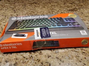 READ - steelseries apex 3 tkl rgb gaming keyboard - Picture 1 of 6