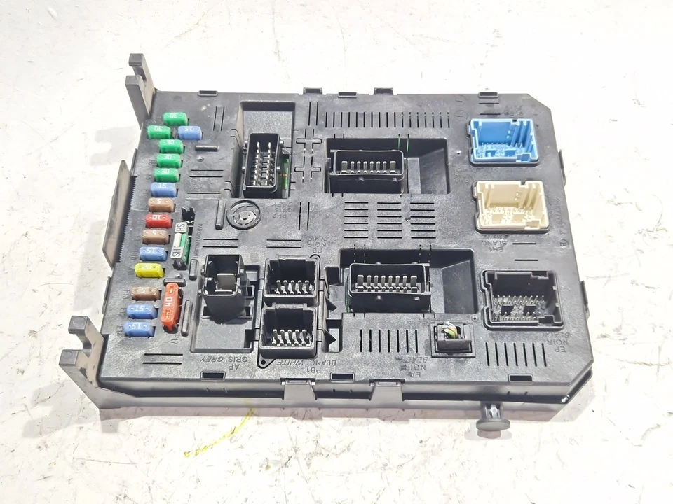 9661940480 CENTRALINA BSI / 61211 PER PEUGEOT 307 BREAK / SW S104.2002->06.20 - Immagine 1 di 4