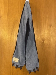 Gap Kids Bear Claw Scarf Boys Gray One Size Fleece Winter 5 Feet Long - Picture 1 of 5
