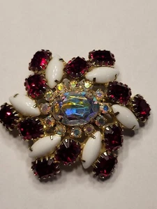 Vintage AB Red & White Rhinestone Brooch Rare And Beautiful Jewelry Piece  - Picture 1 of 4