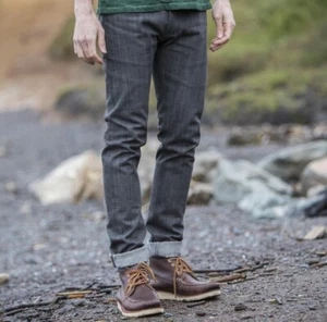 NEW GUSTIN 382 Organic Charcoal Dye Japanese Selvedge Denim Jeans 30 x 34 Slim - Picture 1 of 7