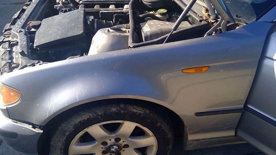 BMW 325I 2002 2003 2004 2005 guardabarros izquierdo 212658 millas Foto 1 de 1