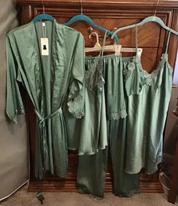 NWT 5 PC Pajama Set By Sapjon Size XXL : Robe, Gown, Pants, Shorts & Camisole - Picture 1 of 23