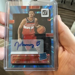 Johnny Davis 2/10 2022-23 Donruss Blue LASER HOLO “Rated Rookie”Auto RC #210