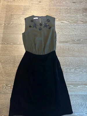 AUTÉNTICO PRADA OLIVA Verde Lana y Terciopelo Estrás Vestido de Cóctel 40 M Nuevo sin Etiquetas Foto 1 de 4