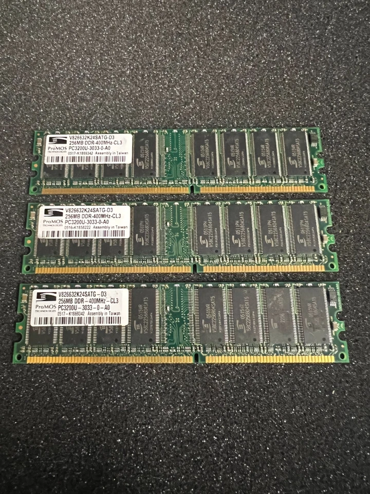 ProMOS 256MB PC3200 DDR-400MHz non-ECC Unbuffered CL3 184 (V826632K24SATG-D3) - Image 1 of 1
