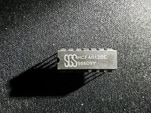 4012 Dual 4 Input NAND Gate - Picture 1 of 1