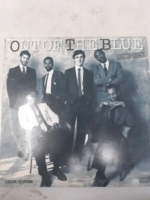 Out Of The Blue - Inside Track - Used Vinyl Record - C28A — 第 1/4 张图片