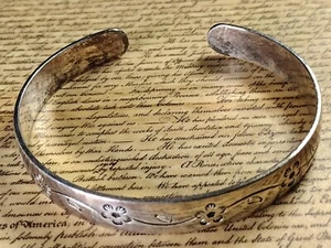 Antique Chinese Silver Cuff Bracelet | Chinese Engraved Wedding Cuff 25 grams - Picture 1 of 14