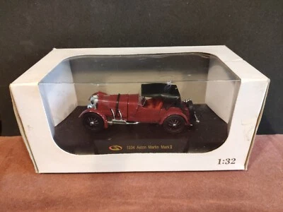 AUTO EPOCA ASTON MARTIN MARK II 2 1934 1:32 MODELLINO MACCHININA SIGNATURE 1/32 - Immagine 1 di 2