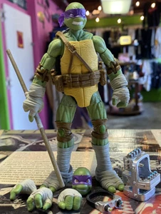 TMNT BST AXN Donatello 5” Figure IDW Comic Book Series 99% Complete Ninja Turtle - Picture 1 of 5