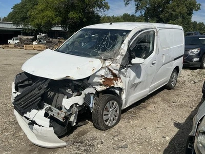 Fuel Pump Assembly Fits 15-18 CITY EXPRESS 859851 - Image 1 of 4